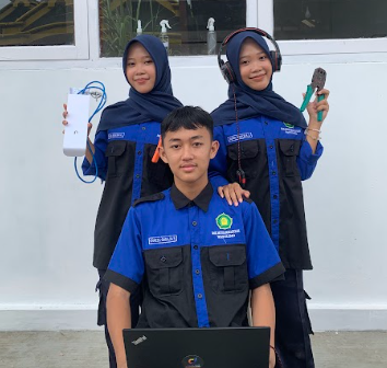 <i class="bi bi-laptop"></i> Teknik Komputer dan Jaringan